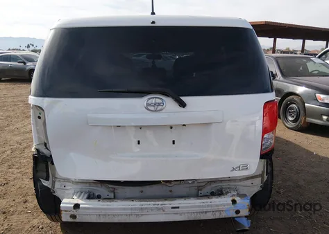 2015 Scion Xb z USA, uszkodzony, nr VIN JTLZE4FE4FJ068912